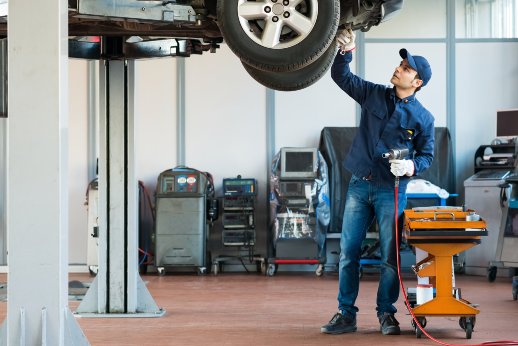 Japanese Used Car Import Fraud Know how damaged accidental cars are repaired & resold as new in Pak