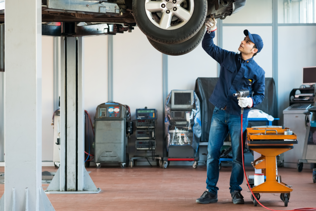 Japanese Used Car Import Fraud Know how damaged accidental cars are  repaired & resold as new in Pak 